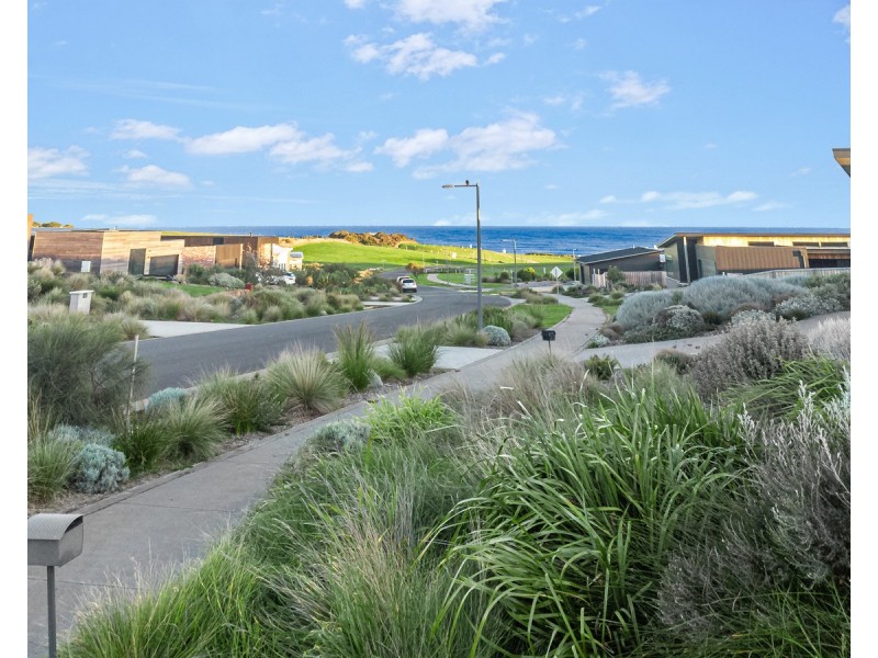 4 Southern Ocean Boulevard, Warrnambool VIC 3280