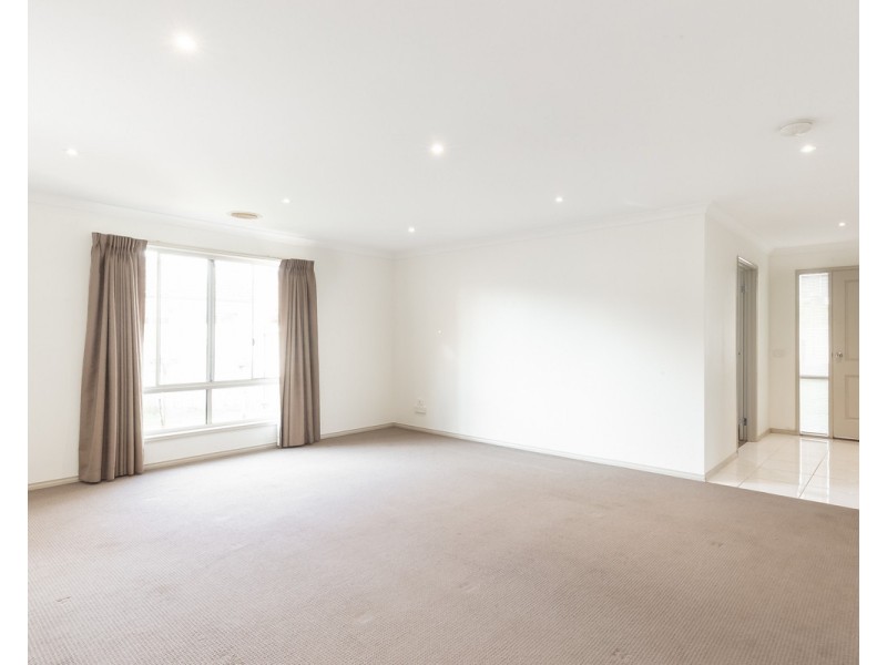 9 McPherson Crescent, Warrnambool VIC 3280