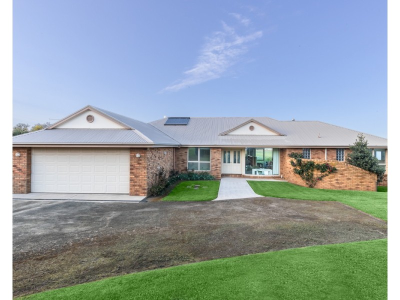 84 Andersons Road, Tower Hill VIC 3283