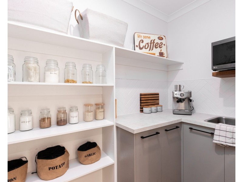 17 Goldstraw Esplanande, Warrnambool VIC 3280