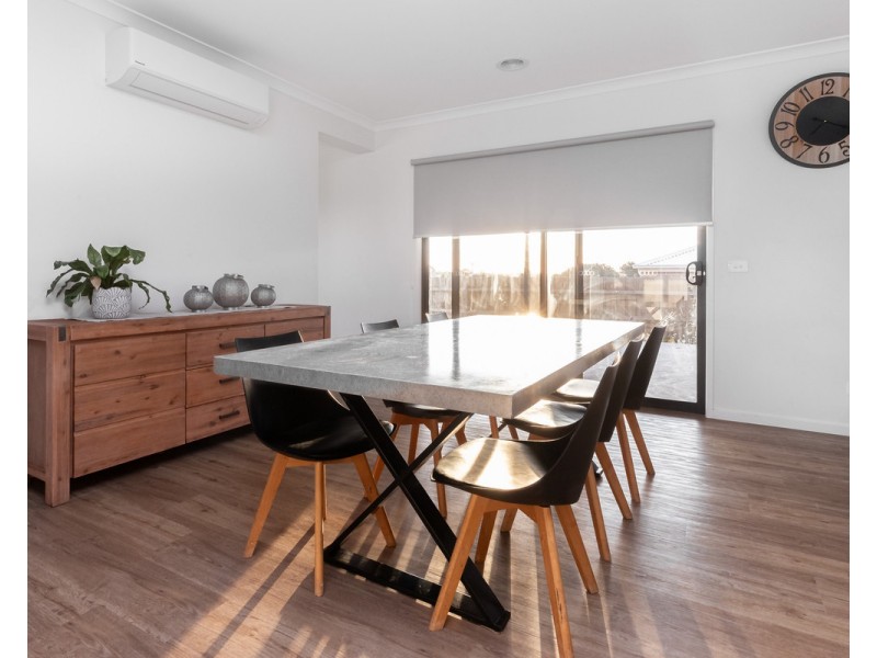 17 Goldstraw Esplanande, Warrnambool VIC 3280