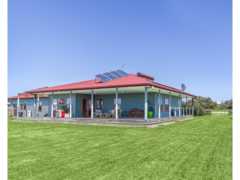 12 Cumming Street, Peterborough VIC 3270