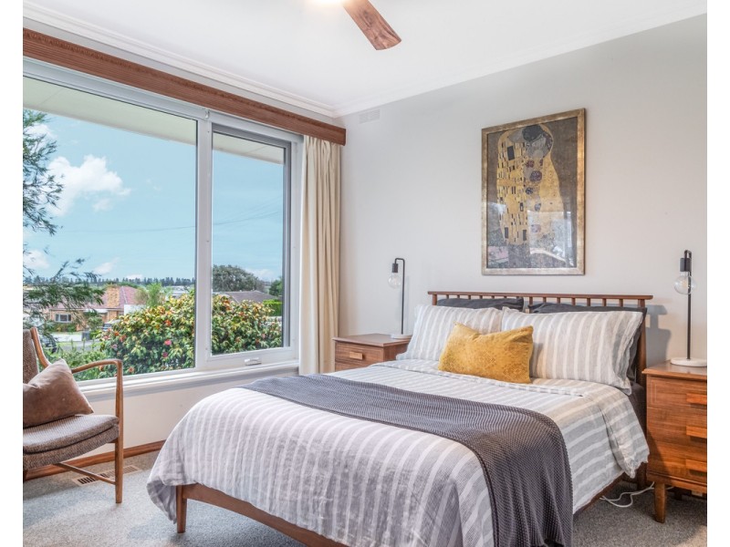 21 Shirley Grove, Warrnambool VIC 3280