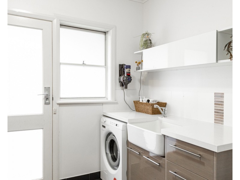 21 Shirley Grove, Warrnambool VIC 3280