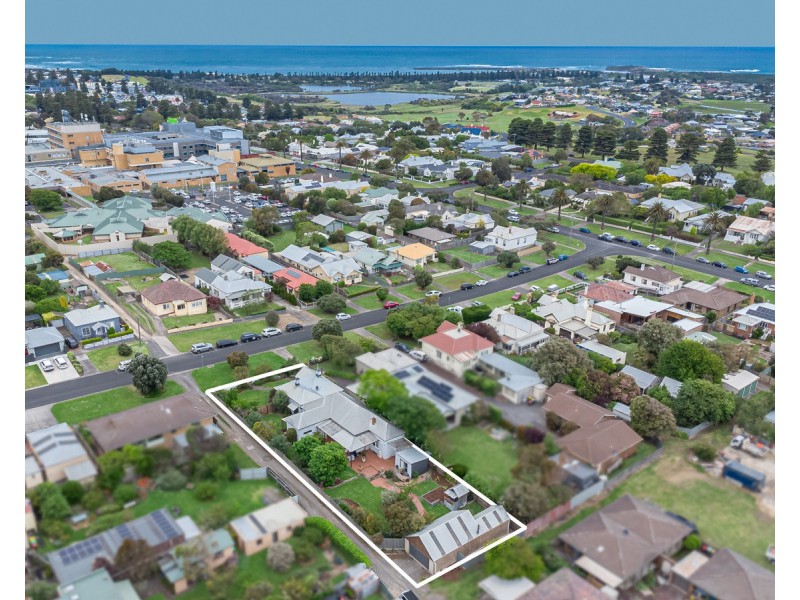 15 Redford Street, Warrnambool VIC 3280
