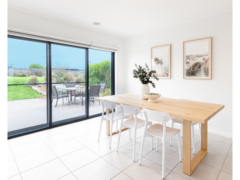 6 Whale Avenue, Warrnambool VIC 3280