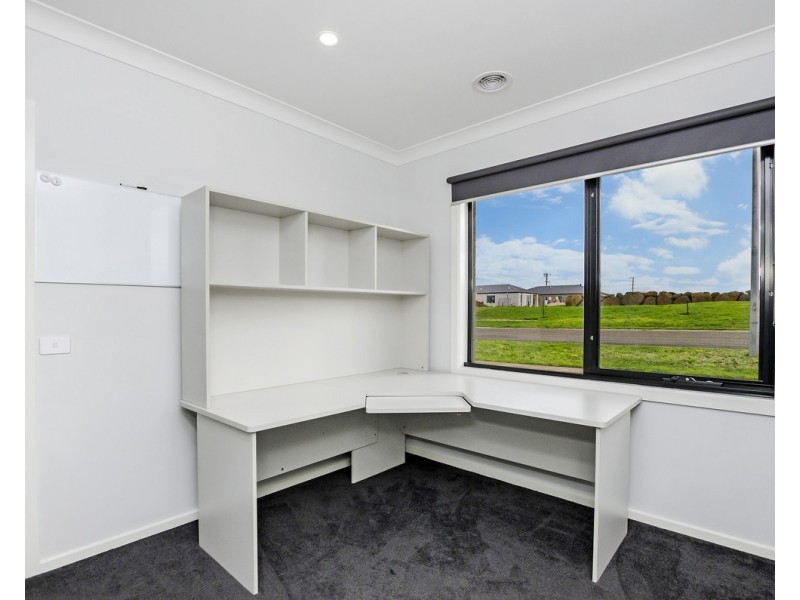 19 Warburton Way, Warrnambool VIC 3280