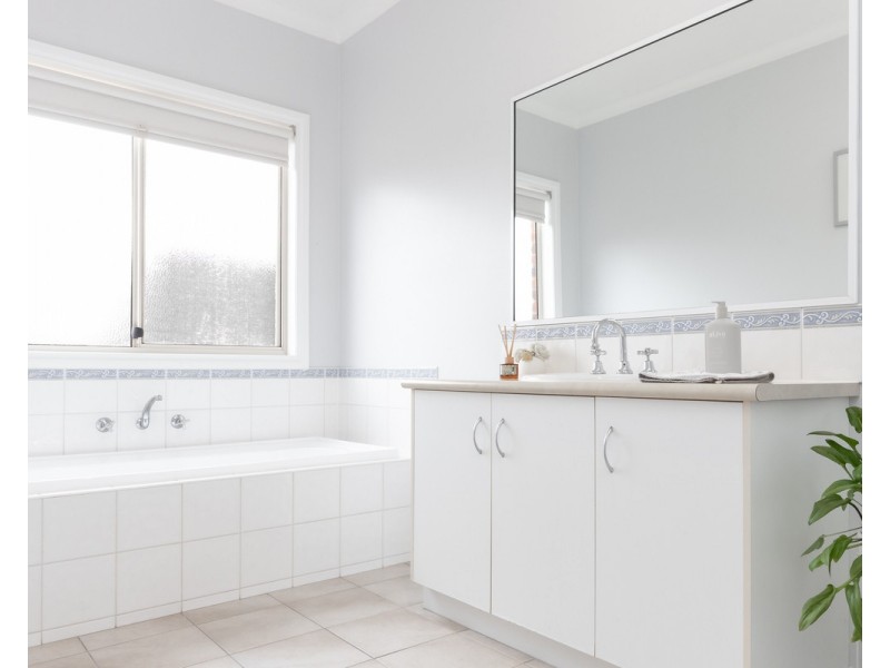 3 Windsor Court, Warrnambool VIC 3280