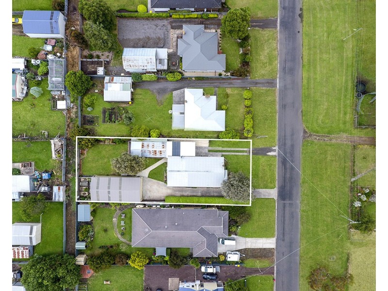 64 Mitchell Street, Cobden VIC 3266