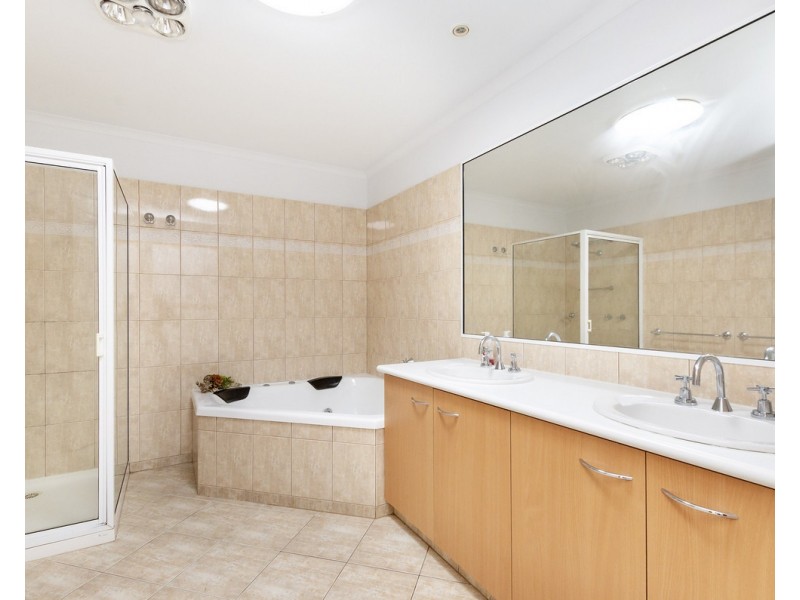 27 Harbour Mews, Warrnambool VIC 3280