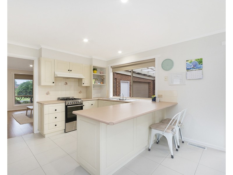 32 Evelyn Crescent, Warrnambool VIC 3280