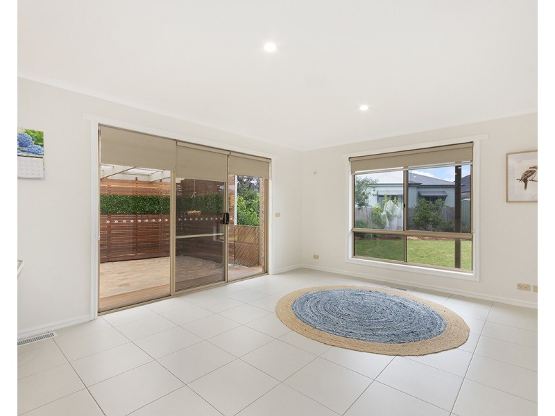 32 Evelyn Crescent, Warrnambool VIC 3280