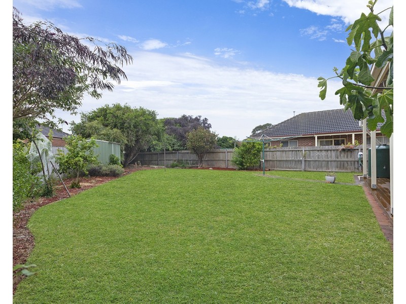 32 Evelyn Crescent, Warrnambool VIC 3280