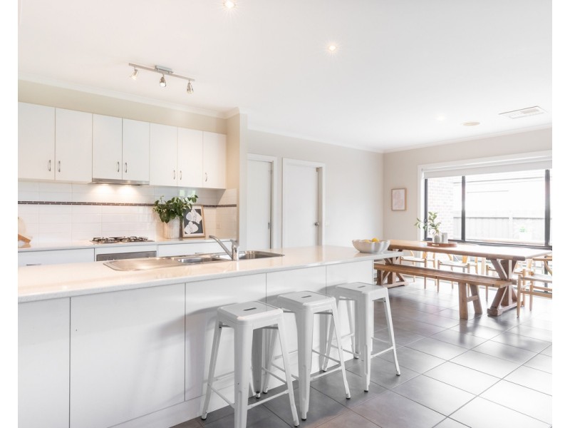 14 Heazlewood Road, Warrnambool VIC 3280