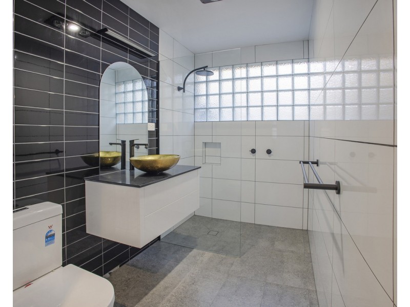 2/16 Denneys, Warrnambool VIC 3280