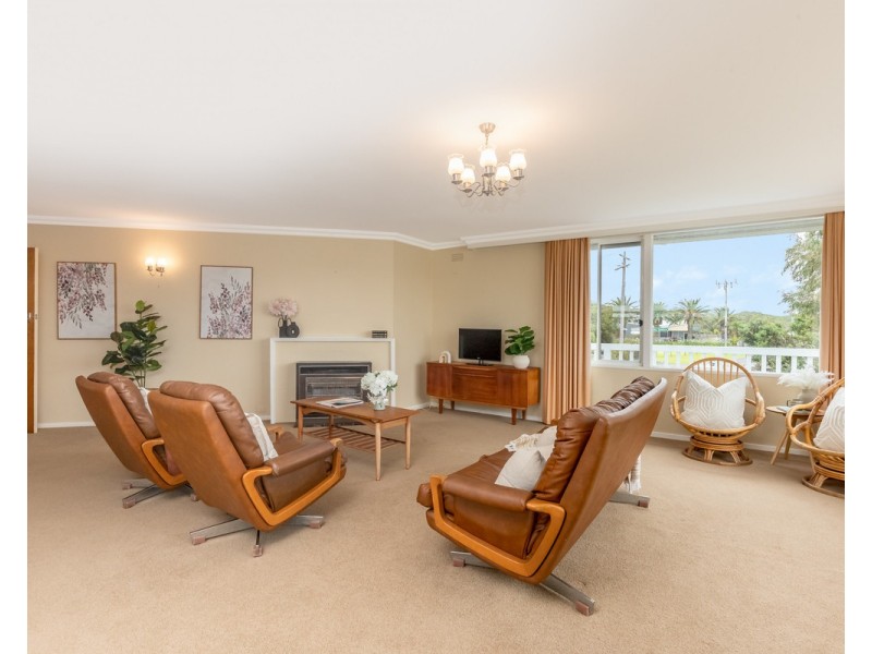 2 Hopkins Point Road, Warrnambool VIC 3280