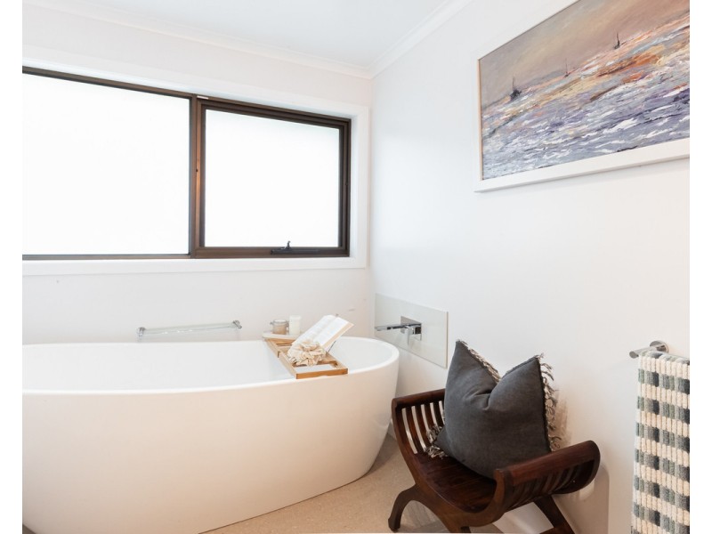 32 Riverview Terrace, Warrnambool VIC 3280