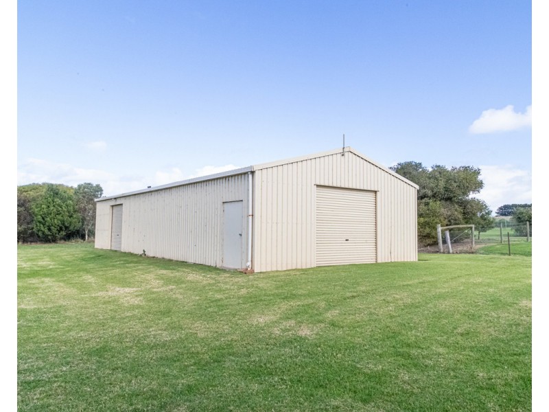 955 Tower Hill Road, Illowa VIC 3282