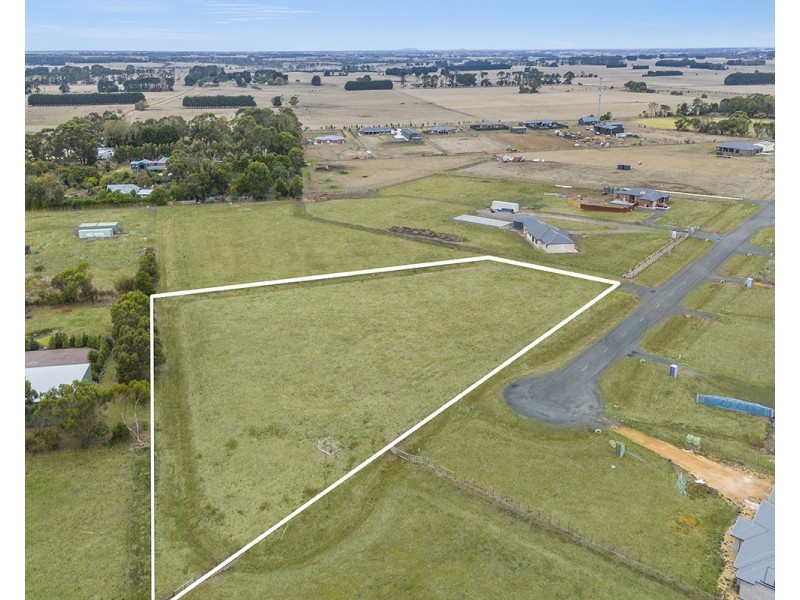 8 McLaws Court, Winslow VIC 3281