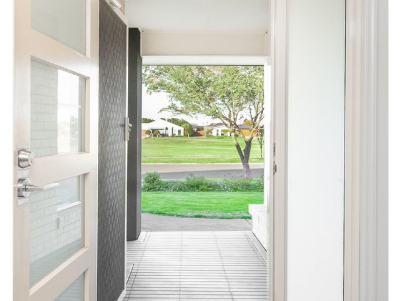 10 St Josephs Drive, Warrnambool VIC 3280