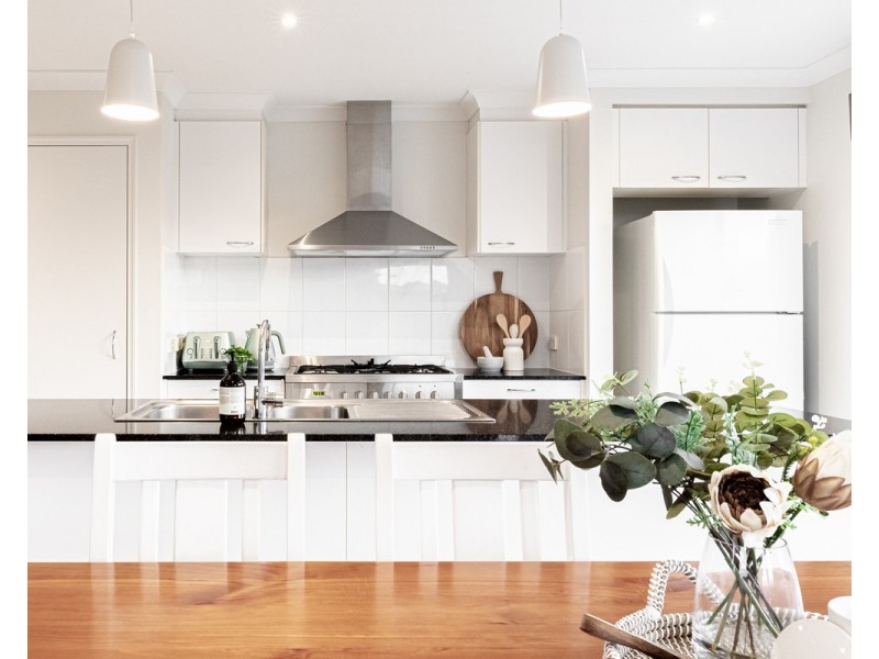 10 St Josephs Drive, Warrnambool VIC 3280