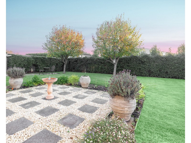 10 St Josephs Drive, Warrnambool VIC 3280