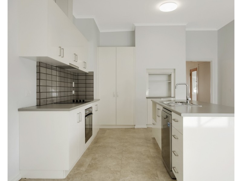 24 Canterbury Road, Warrnambool VIC 3280