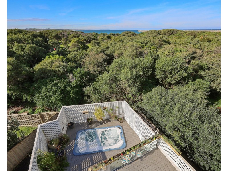 11 Barbro Terrace, Warrnambool VIC 3280