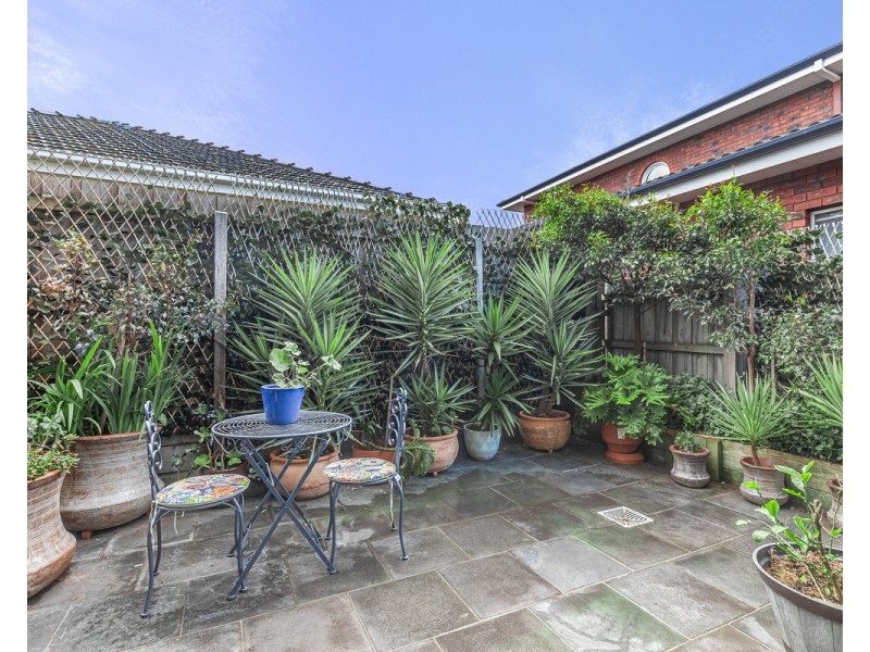 2 Bayview Terrace, Warrnambool VIC 3280