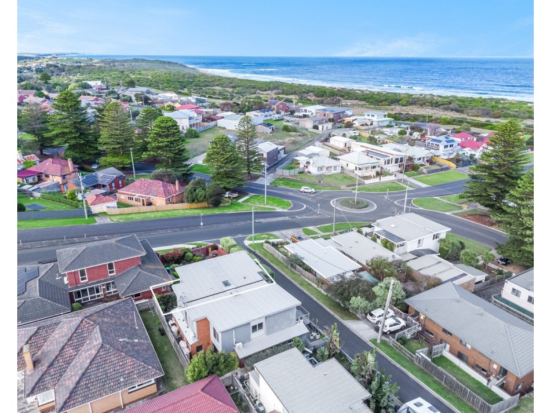 2 Bayview Terrace, Warrnambool VIC 3280