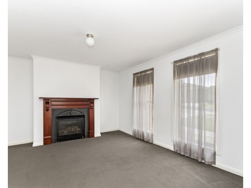 18 Hakea Court, Warrnambool VIC 3280