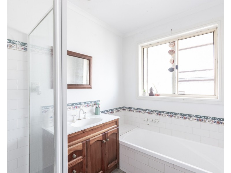 18 Hakea Court, Warrnambool VIC 3280