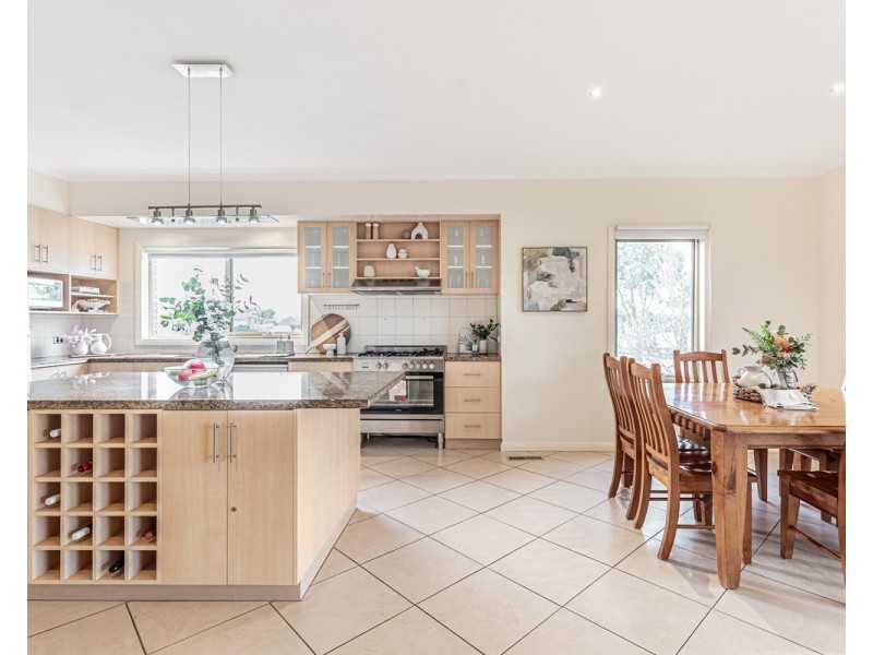 11A Wendy Place, Warrnambool VIC 3280