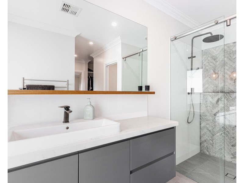 3/44 Station Street, Allansford VIC 3277