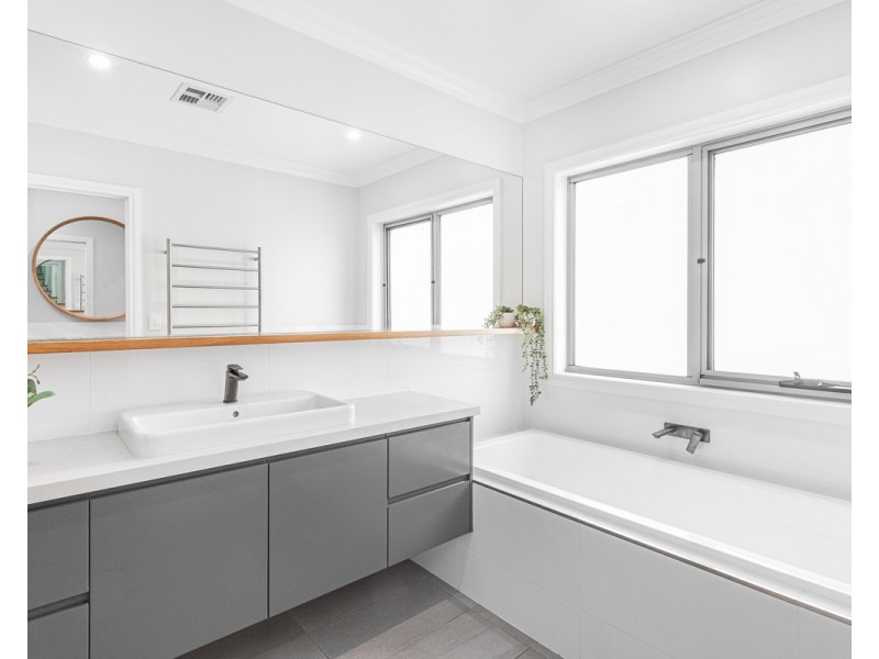 3/44 Station Street, Allansford VIC 3277