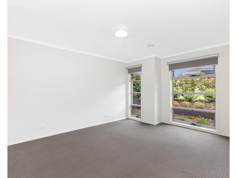 45 Adrianna Crescent, Dennington VIC 3280