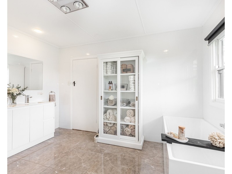 108 Ziegler Parade, Allansford VIC 3277