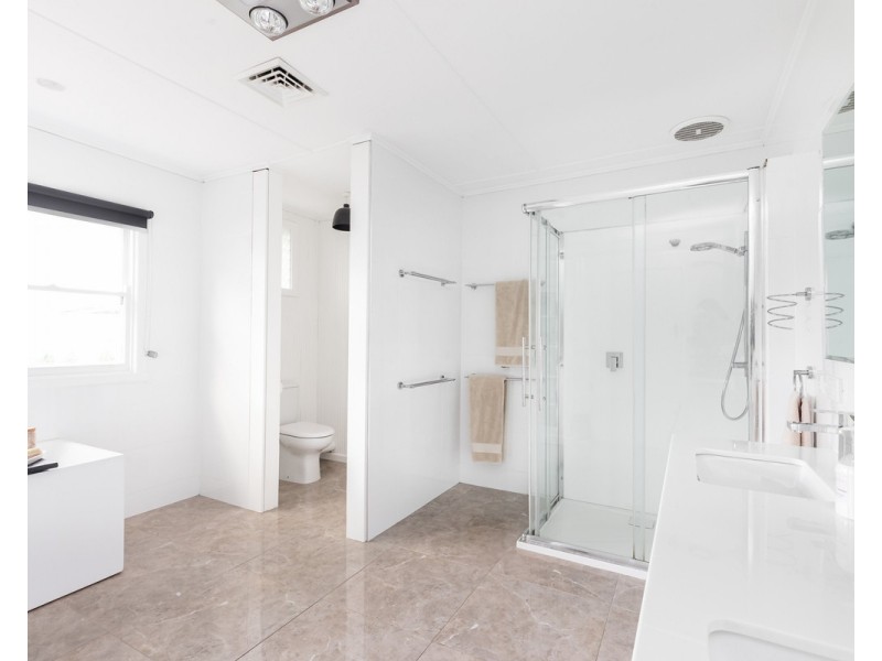 108 Ziegler Parade, Allansford VIC 3277