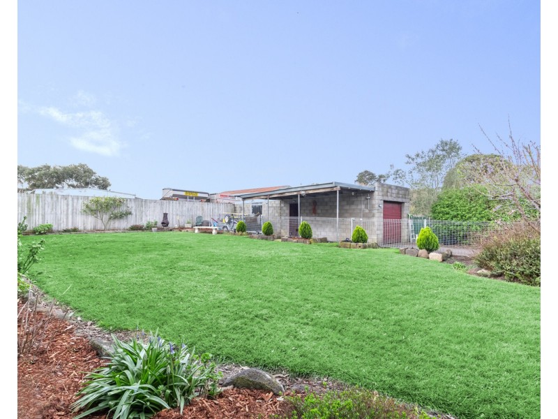 108 Ziegler Parade, Allansford VIC 3277
