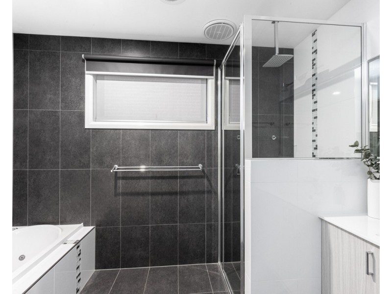 14 Sovereign Court, Warrnambool VIC 3280