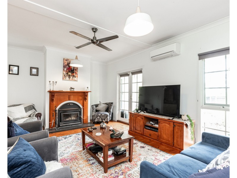 4 Whittons Lane, Winslow VIC 3281