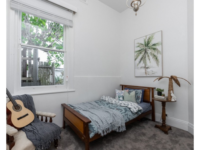 17 Canterbury Road, Warrnambool VIC 3280