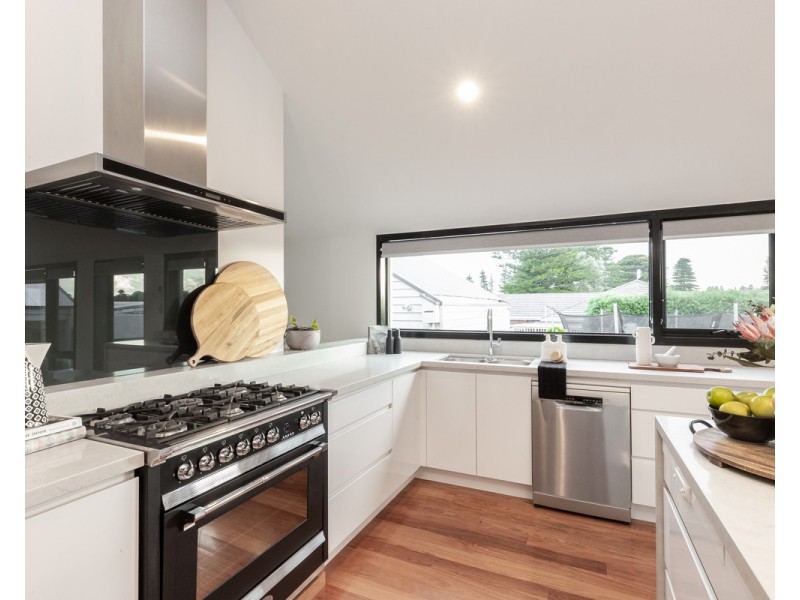 17 Canterbury Road, Warrnambool VIC 3280