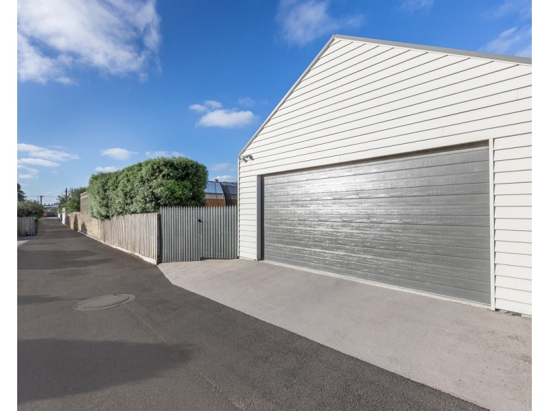 17 Canterbury Road, Warrnambool VIC 3280