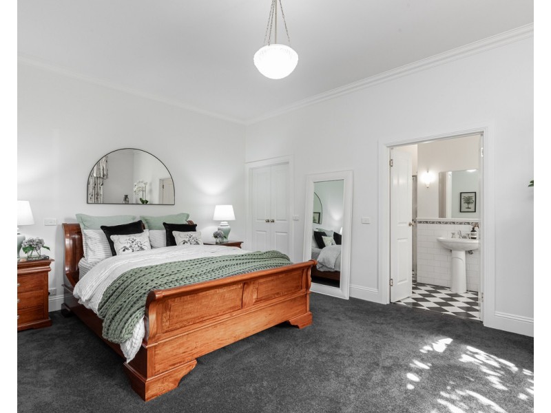 62 Wollaston Road, Warrnambool VIC 3280