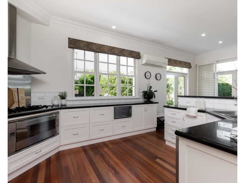 62 Wollaston Road, Warrnambool VIC 3280