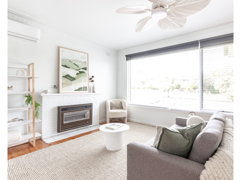 16 Reginald Grove, Warrnambool VIC 3280