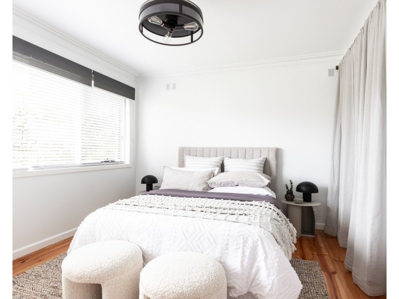 16 Reginald Grove, Warrnambool VIC 3280