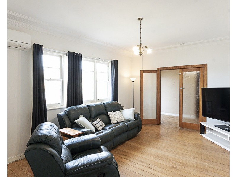 7 Wallace Avenue, Warrnambool VIC 3280