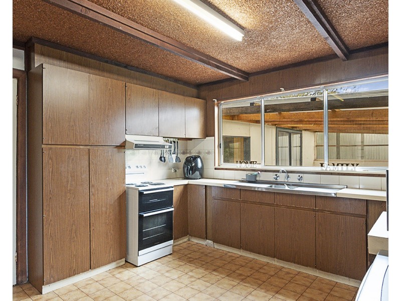 7 Wallace Avenue, Warrnambool VIC 3280